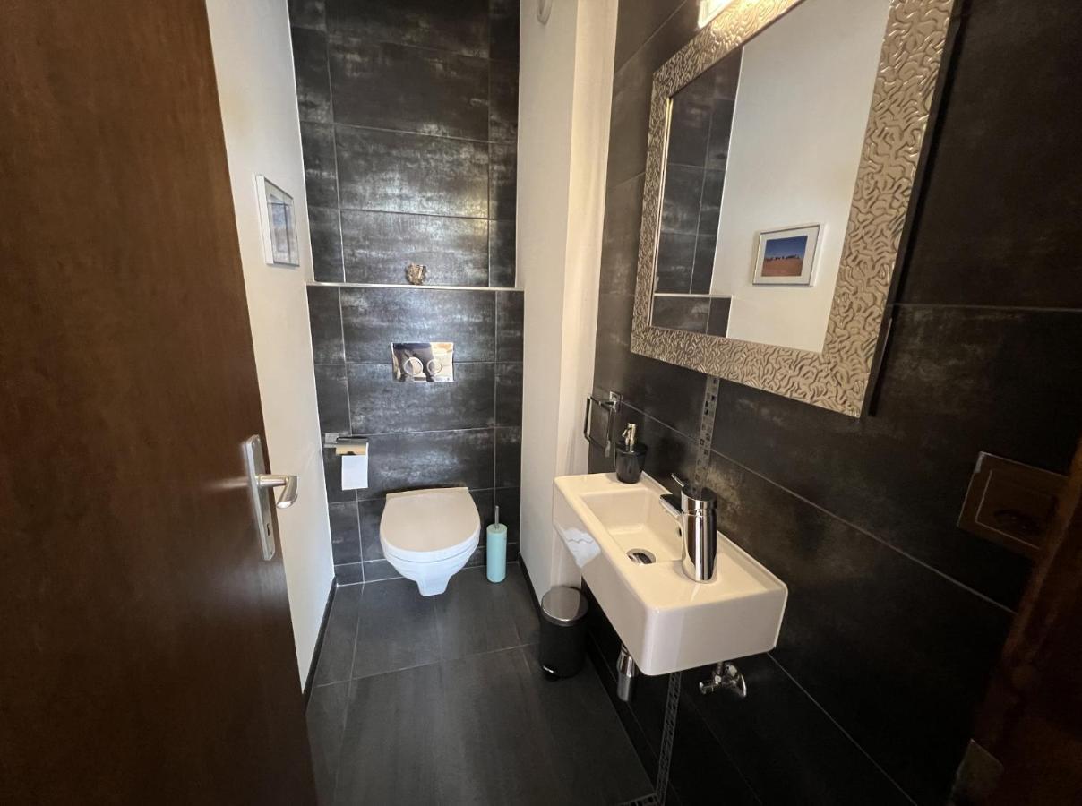 Bel appartement 3 pièces au pied des pistes de ski Crans-Montana Esterno foto